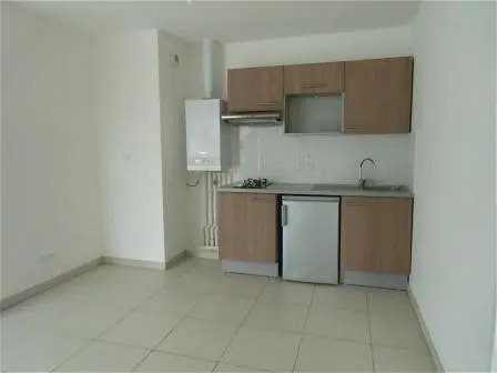 Appartement à louer, 42m², Fleury-les-Aubrais