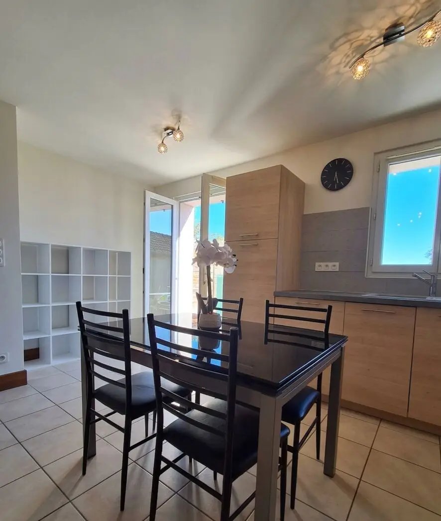 Appartement à louer, 47m², Saint-Jean-de-Gonville
