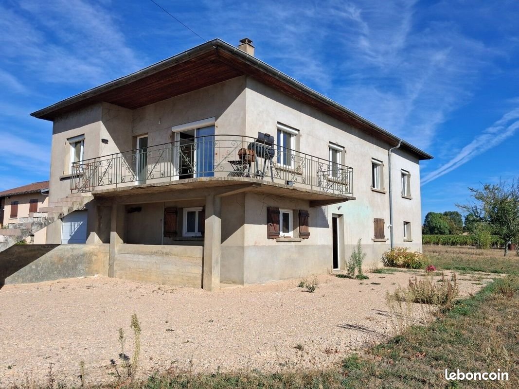 Maison à louer, 149m², Crêches-sur-Saône