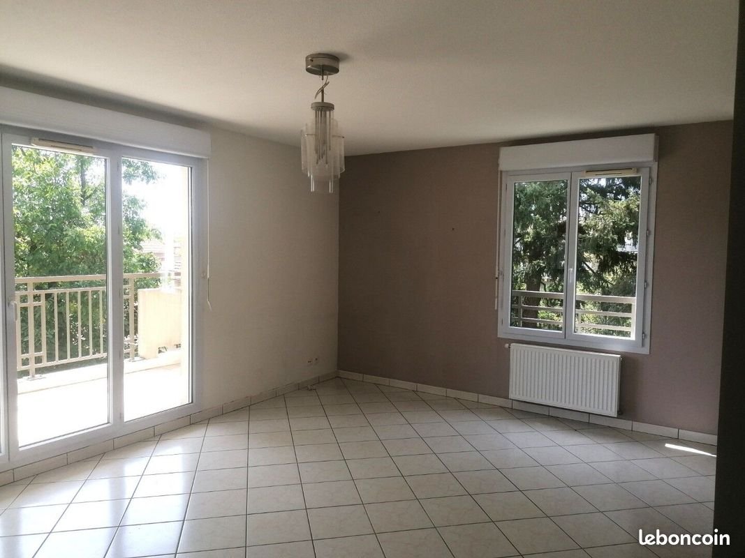 Appartement à louer, 72m², Dagneux