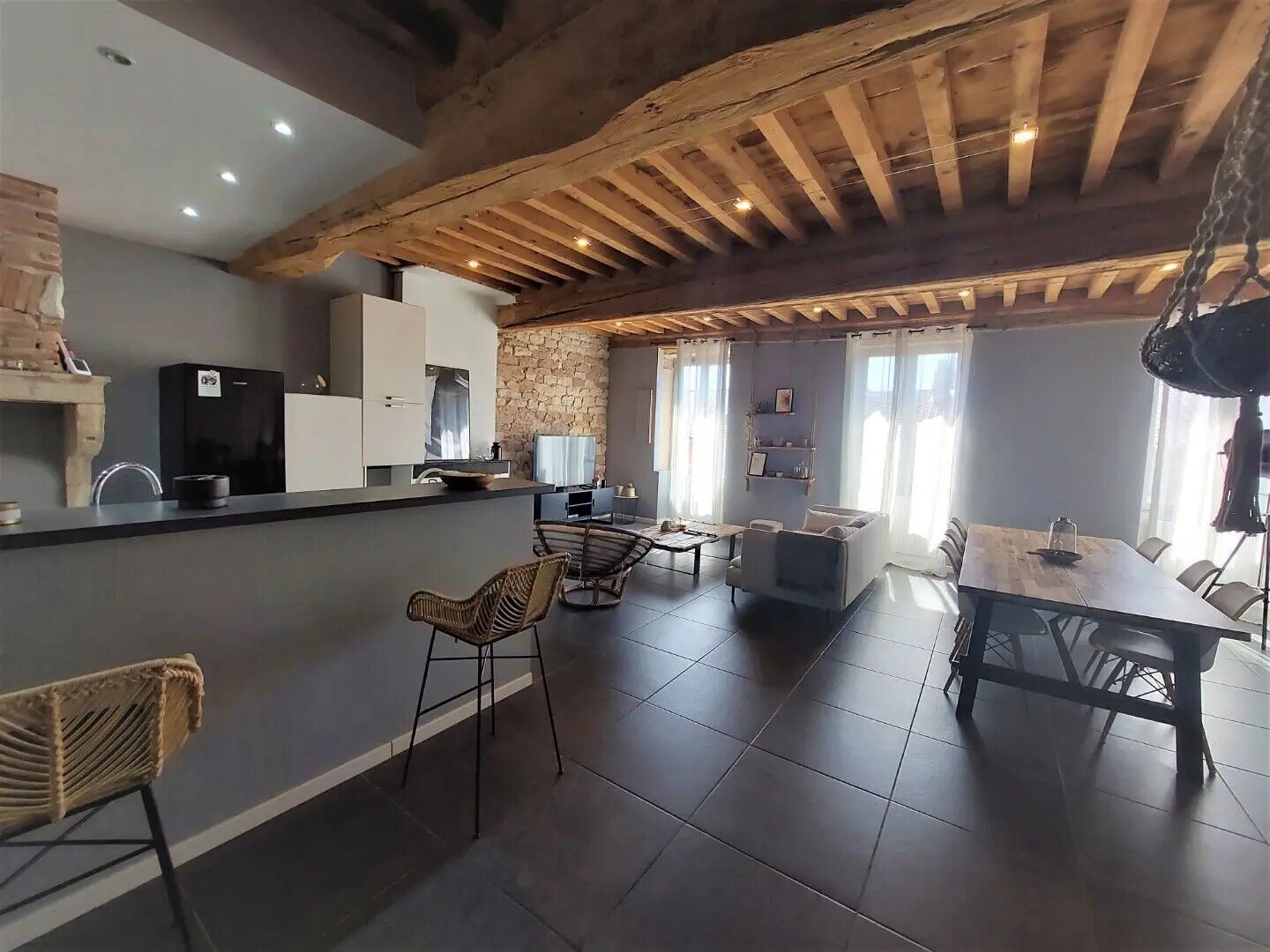 Appartement à louer, 85m², Saint-Laurent-sur-Saône
