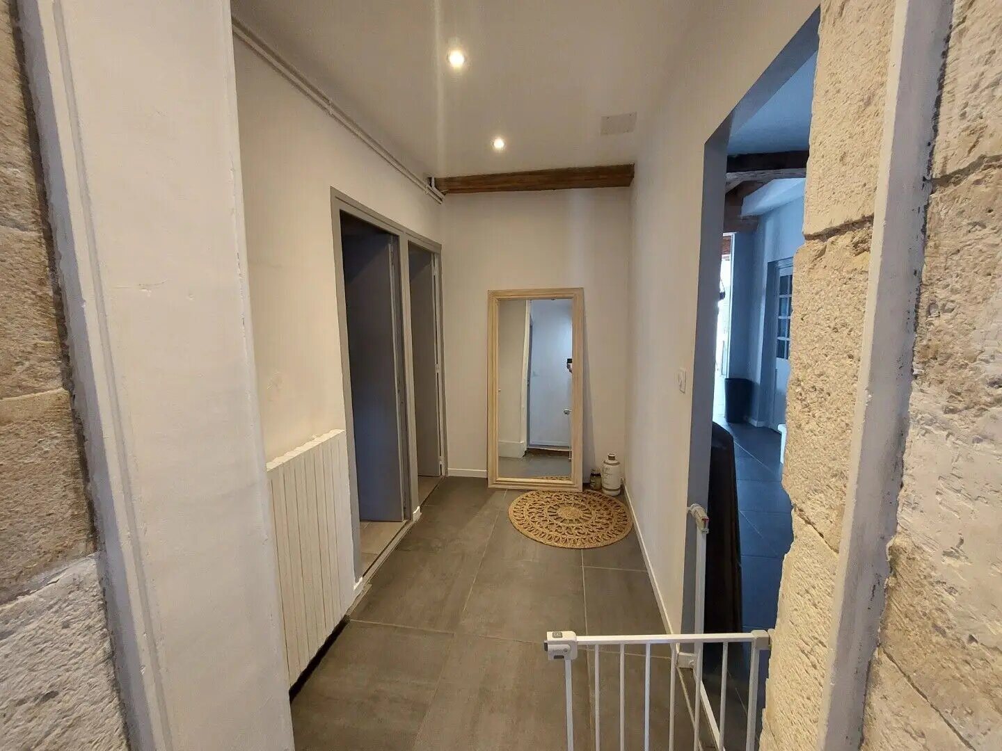 Appartement à louer, 85m², Saint-Laurent-sur-Saône