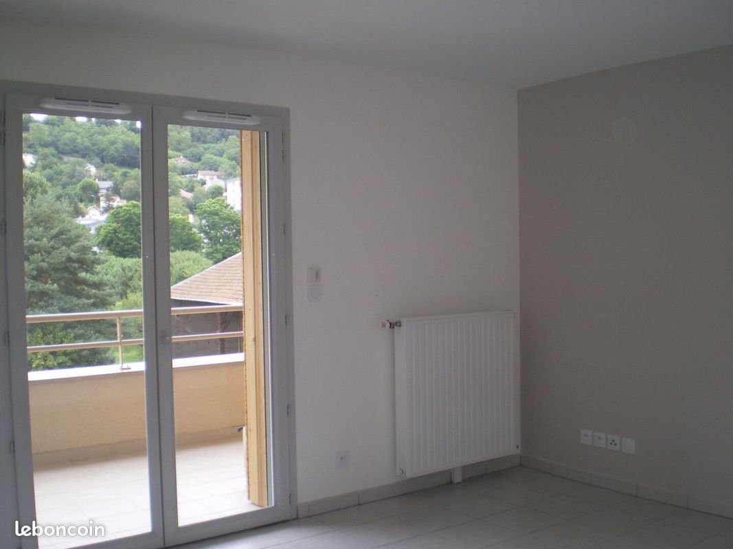 Appartement à louer, 62m², Miribel