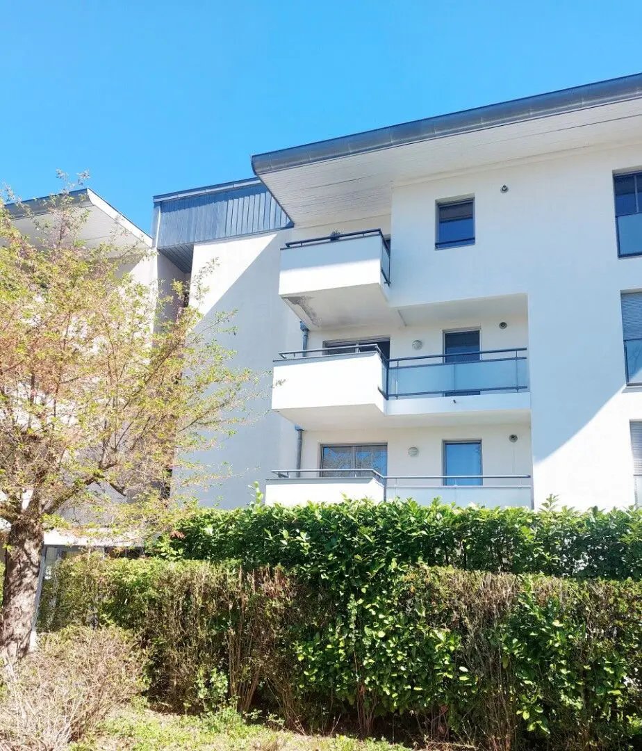 Appartement à louer, 73m², Prévessin-Moëns