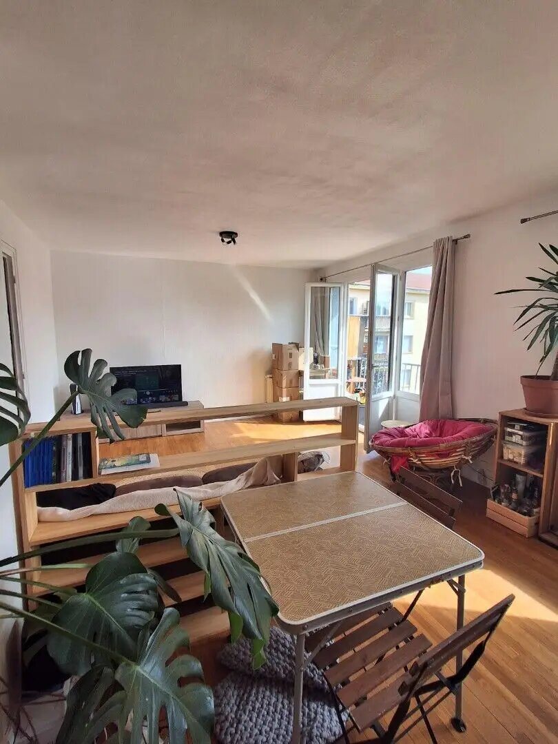 Appartement à louer, 67m², Saint-Romain-en-Gal