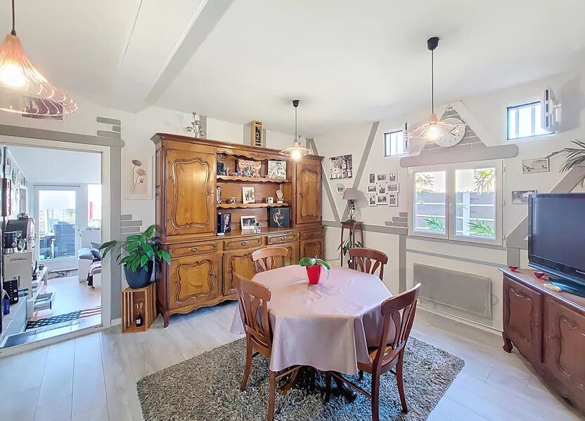 Maison à vendre, 154m², Pomarez