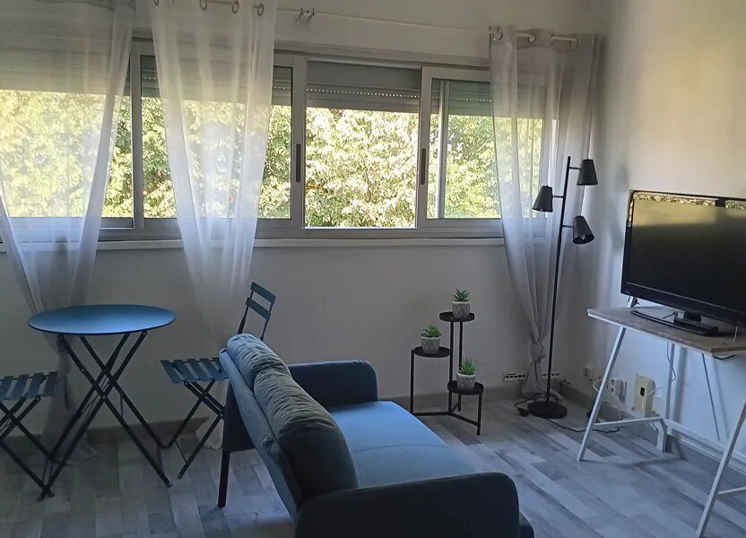 Appartement à louer, 20m², Pau