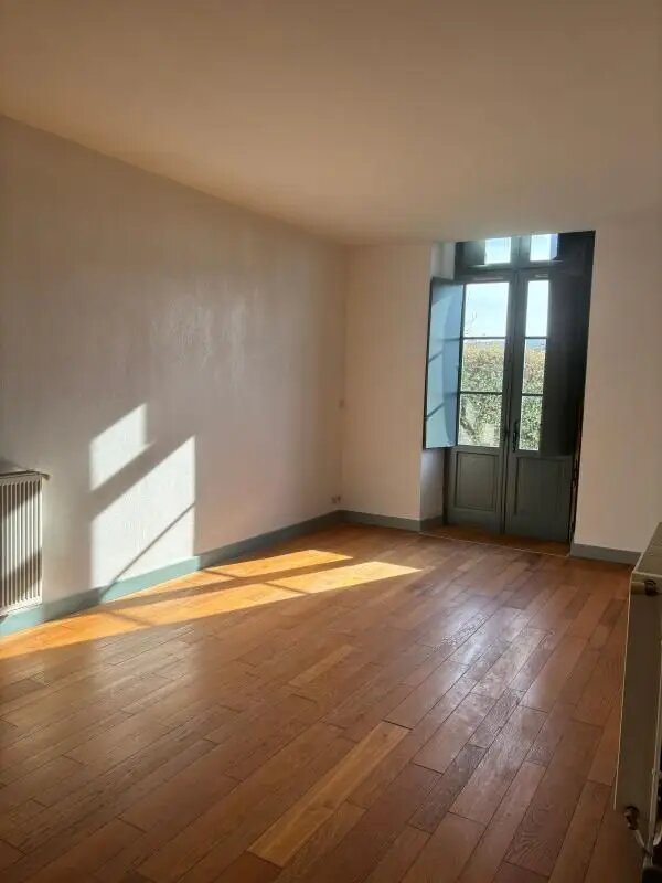 Appartement à louer, 72m², Orthez
