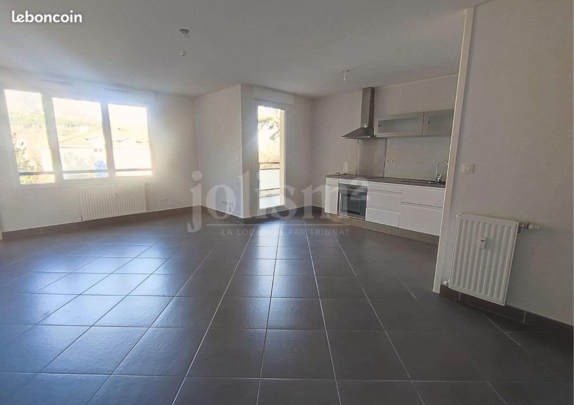 Appartement à louer, 64m², Sassenage