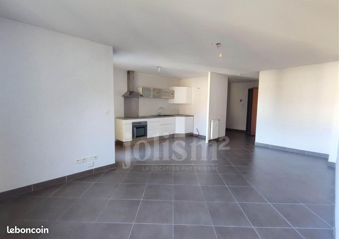 Appartement à louer, 64m², Sassenage