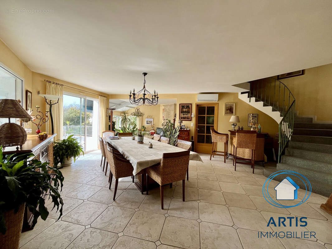Maison à vendre, 163m², Arcangues