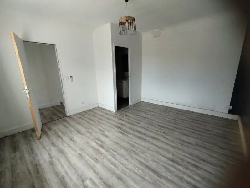 Maison à louer, 142m², Morières-lès-Avignon