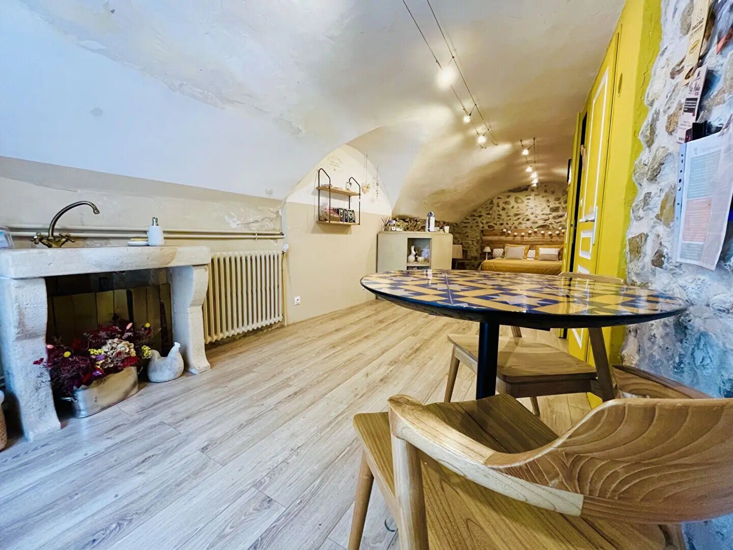 Maison à vendre, 128m², Eyguières