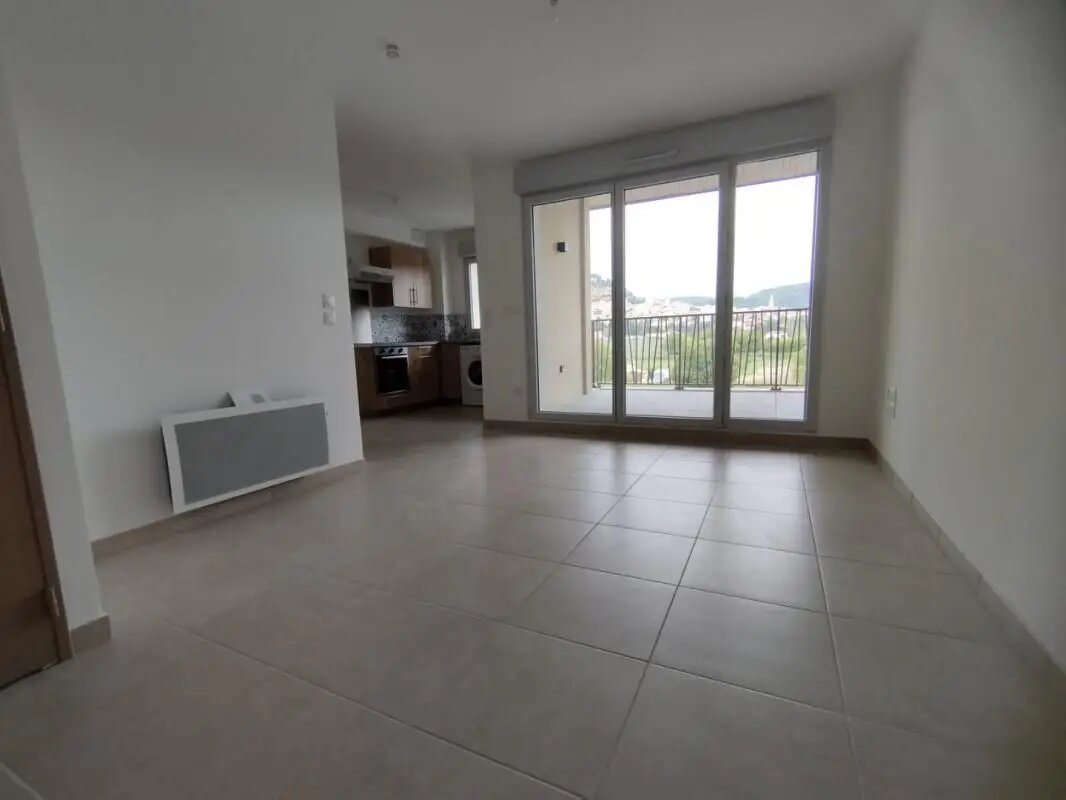 Appartement à louer, 43m², Cadenet