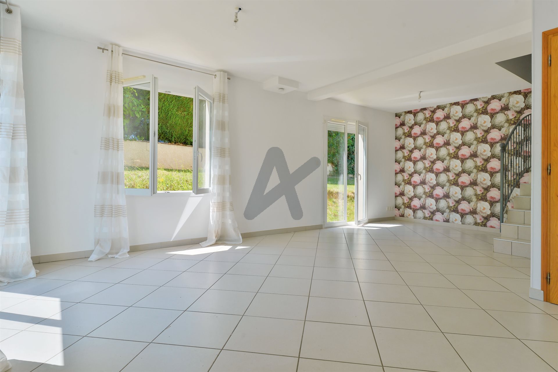 Maison à vendre, 116m², Lissieu