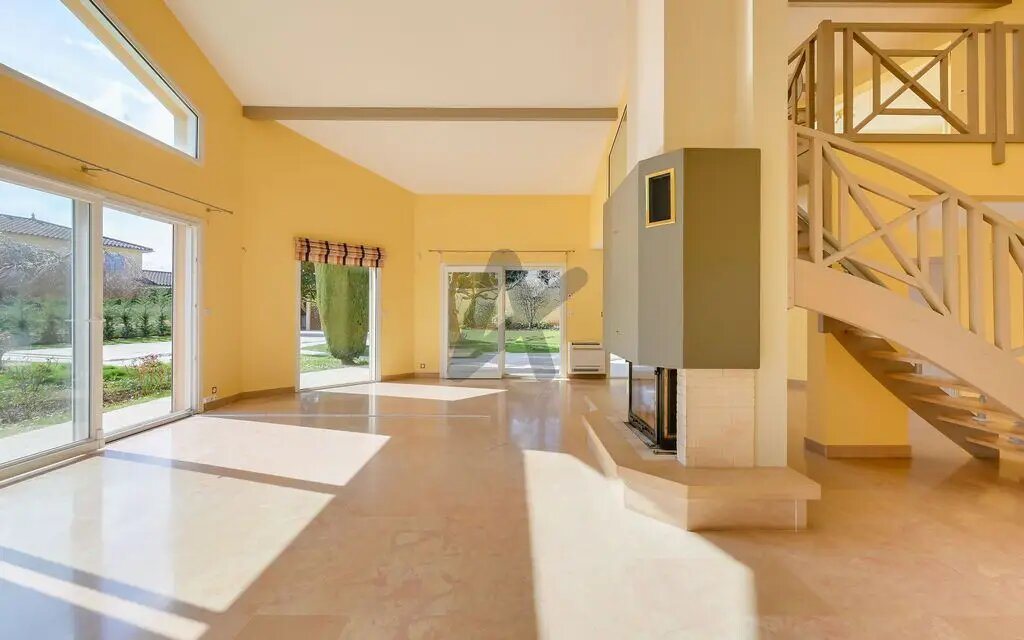 Maison à vendre, 230m², Saint-Cyr-au-Mont-d'Or