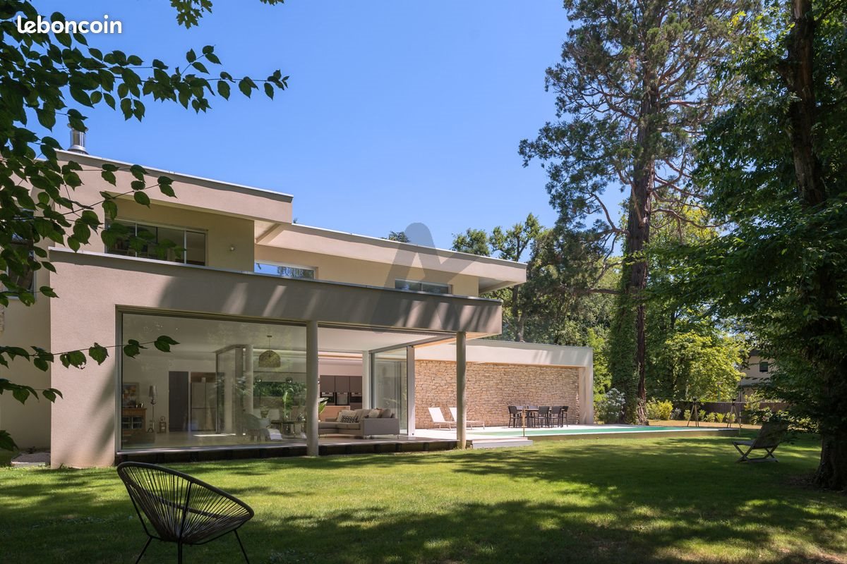 Maison à vendre, 270m², Ecully