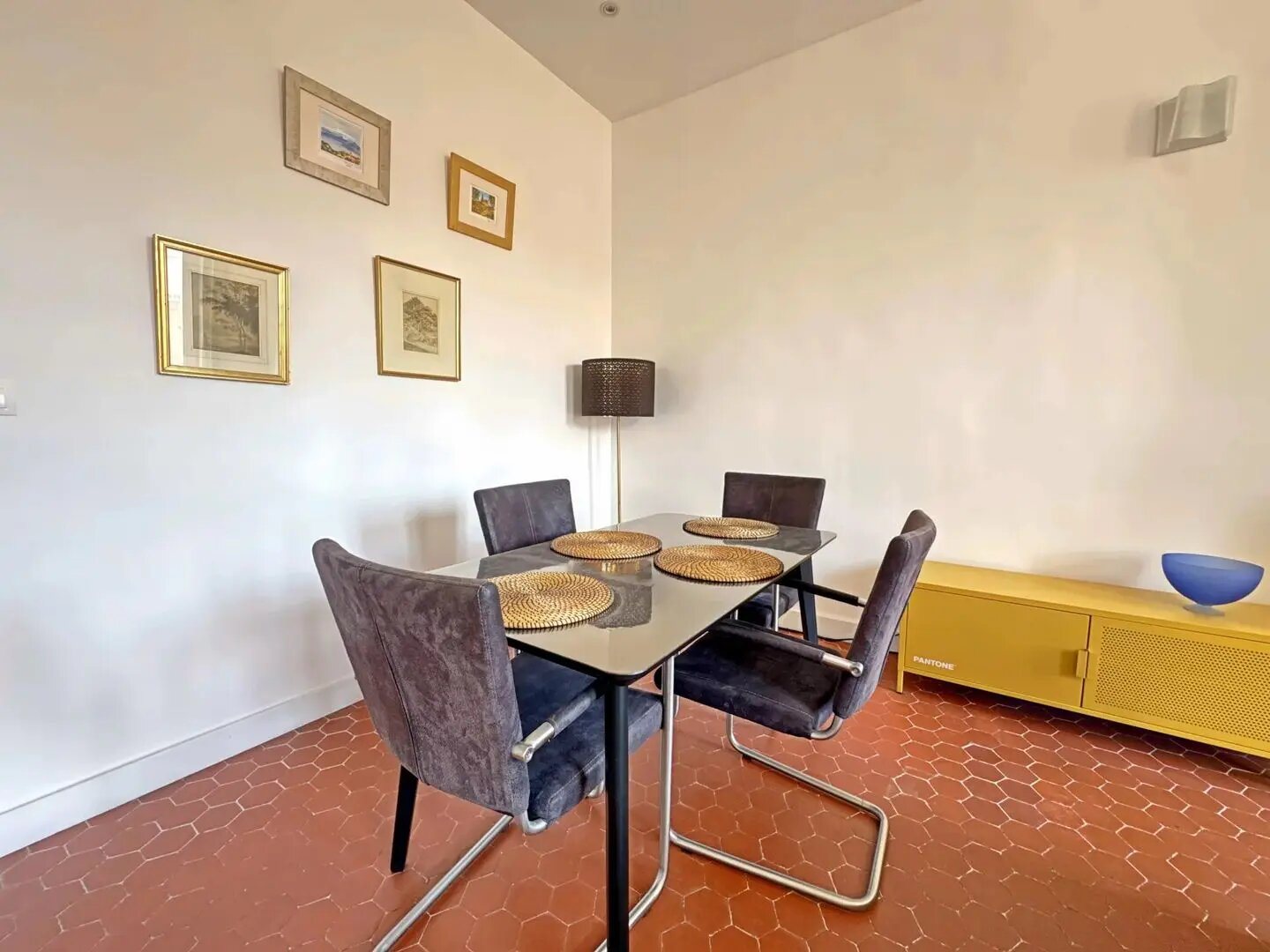 Appartement à louer, 74m², Marseille 5ème