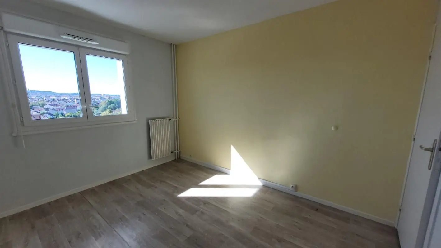 Appartement à louer, 69m², Montluçon