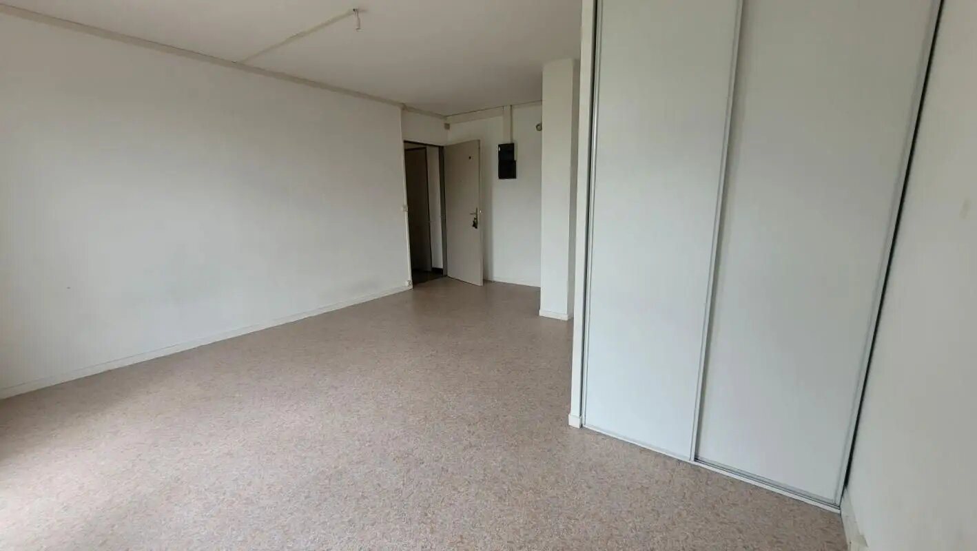 Appartement à louer, 25m², Montluçon