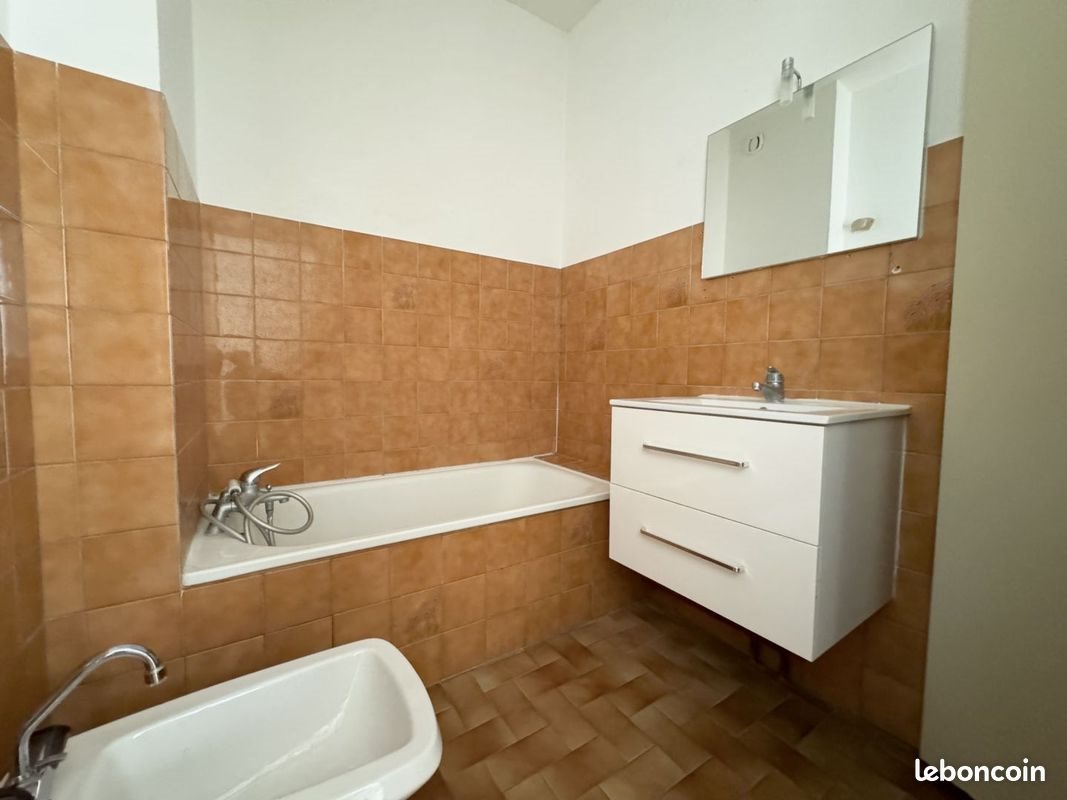 Appartement à louer, 36m², Dijon