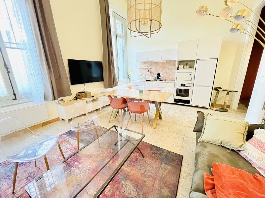 Appartement à louer, 66m², Sète