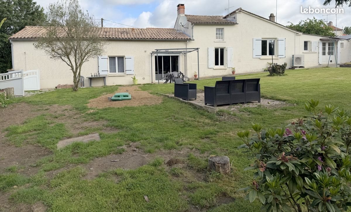Maison à vendre, 90m², Bazoges-en-Pareds