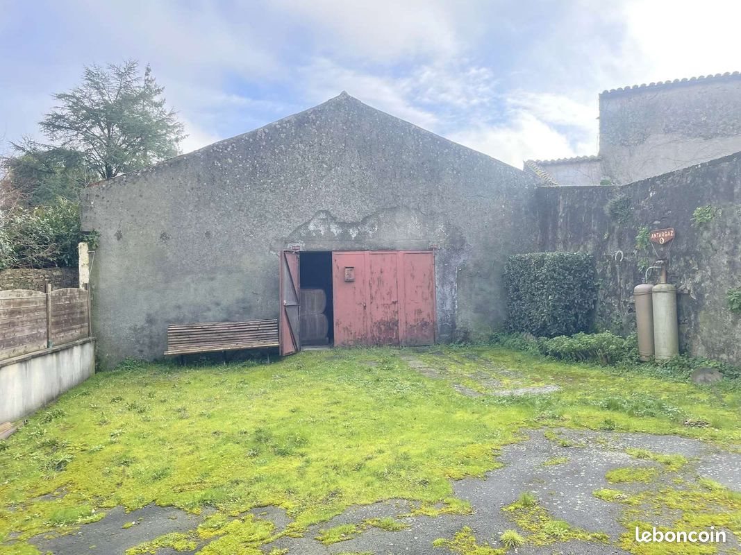 Maison à vendre, 180m², Saint-Hilaire-de-Voust