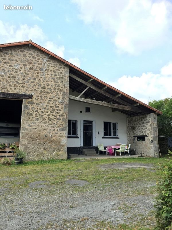 Maison à vendre, 233m², Clessé