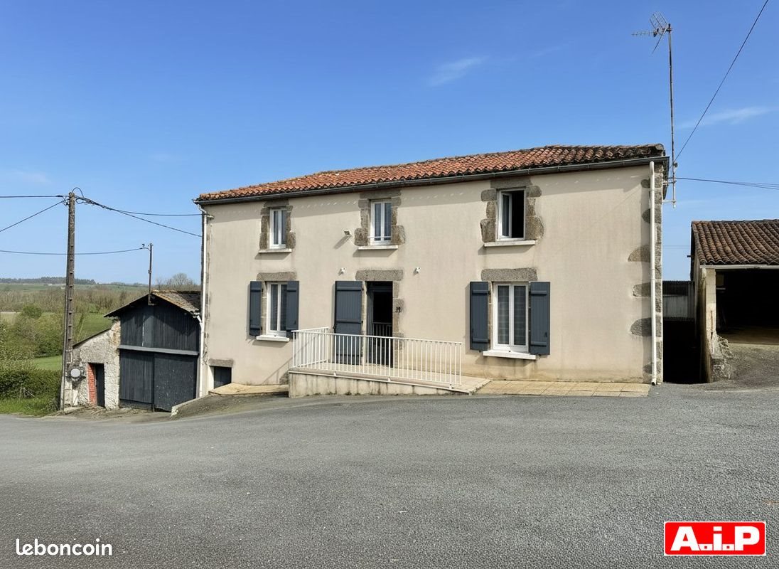 Maison à vendre, 140m², Pouzauges