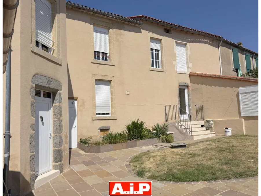 Maison à vendre, 235m², La Châtaigneraie