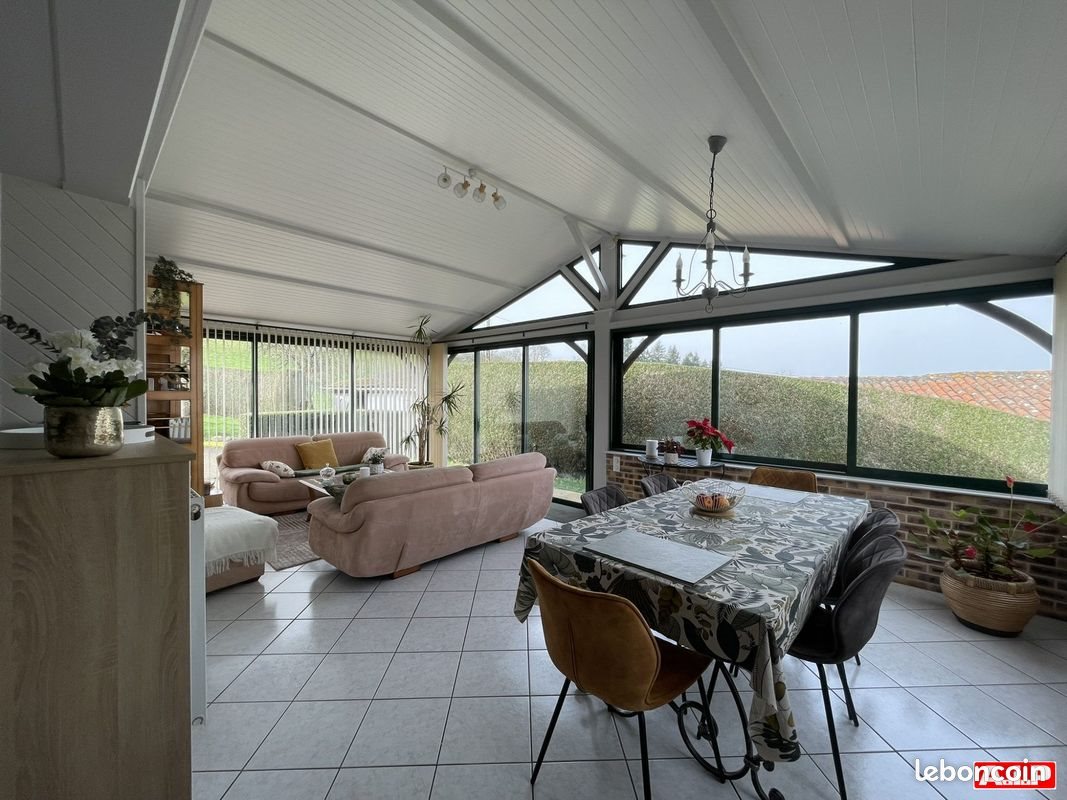Maison à vendre, 123m², Pouzauges