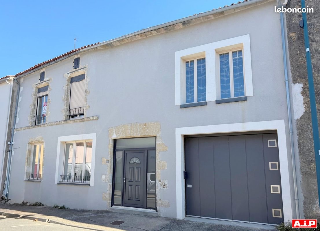 Maison à vendre, 180m², La Châtaigneraie