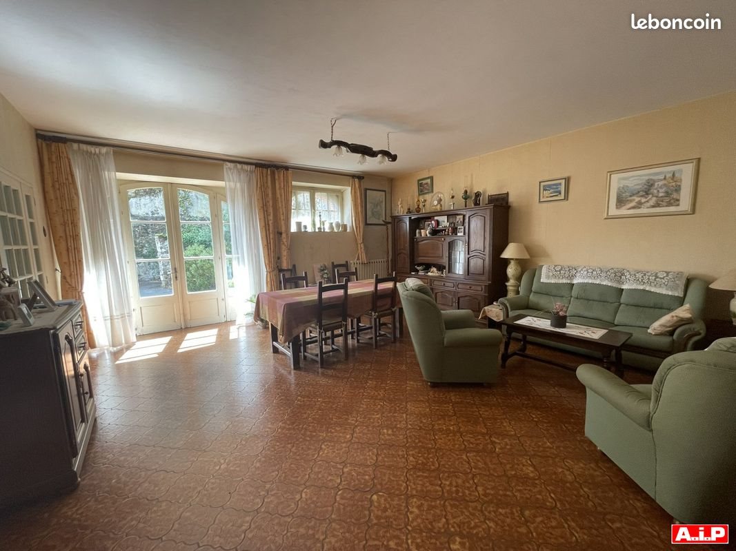 Maison à vendre, 159m², Pouzauges