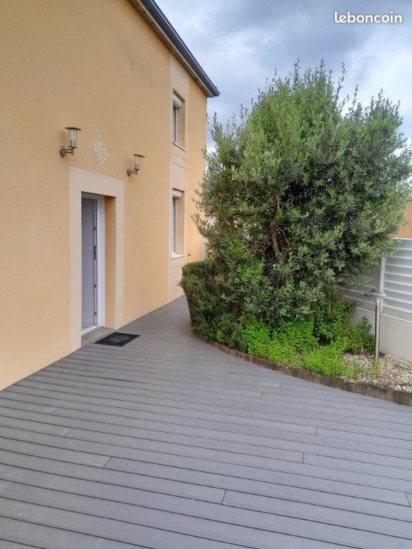 Maison à louer, 92m², Saint-Pierre-du-Chemin