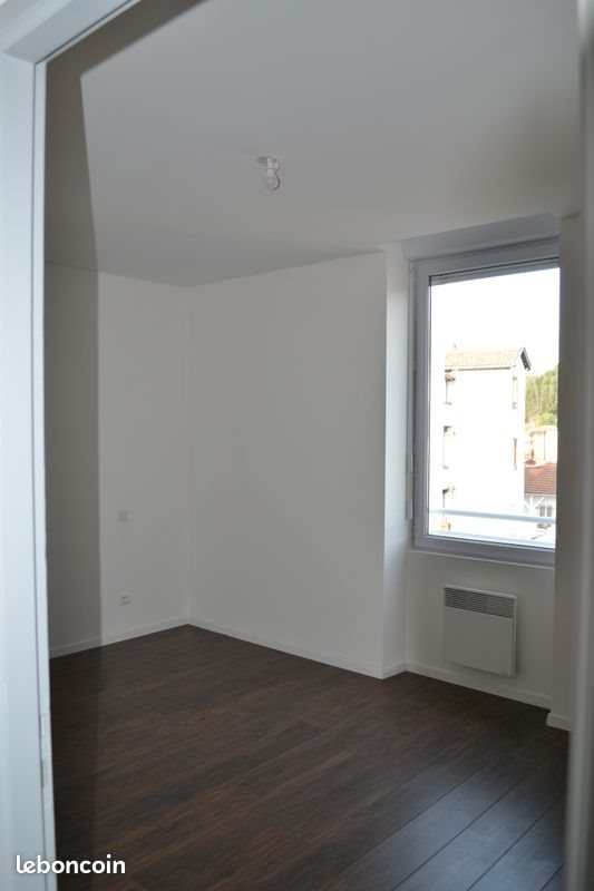 Appartement à louer, 71m², Decazeville