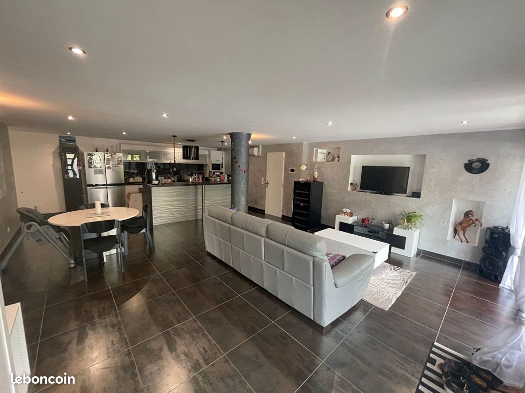 Appartement à vendre, 135m², La Fouillouse