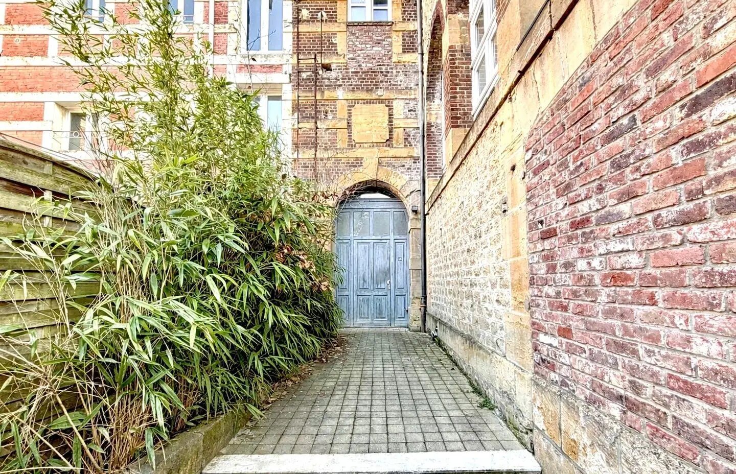 Appartement à vendre, 367m², Sedan