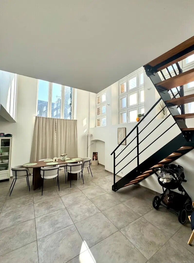 Appartement à vendre, 367m², Sedan