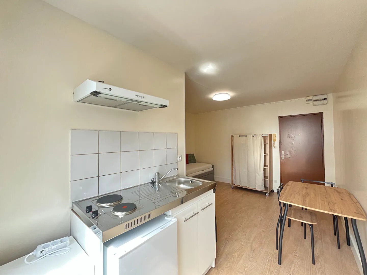 Appartement à louer, 19m², Reims