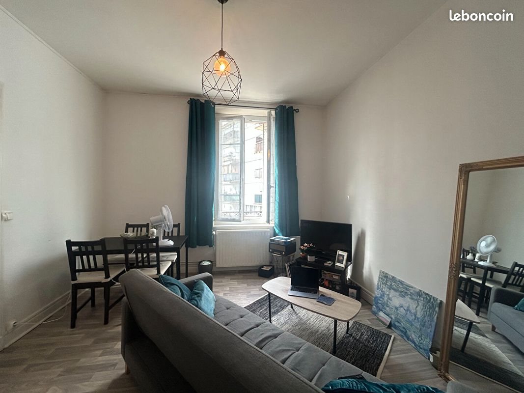 Appartement à louer, 44m², Reims