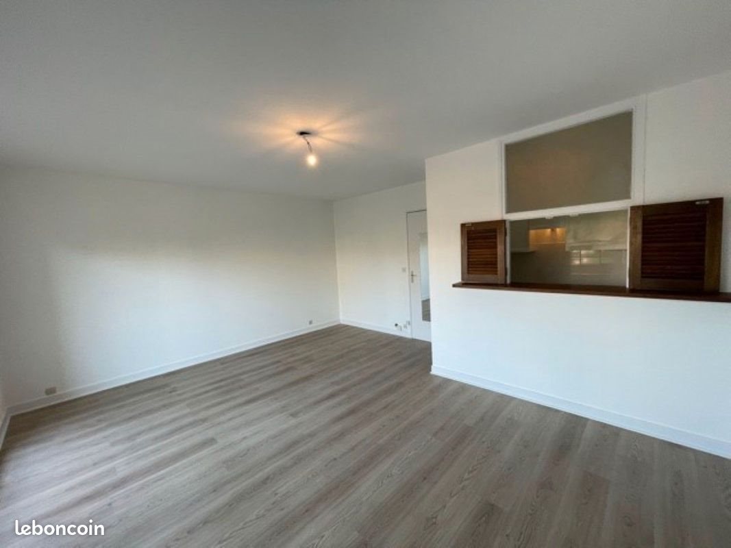 Appartement à louer, 31m², Reims