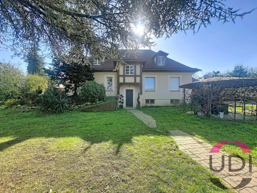 Maison à vendre, 235m², Itteville