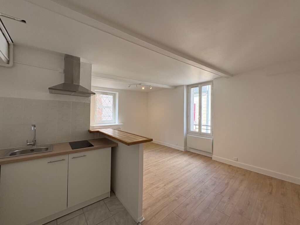 Appartement à louer, 22m², Corbeil-Essonnes