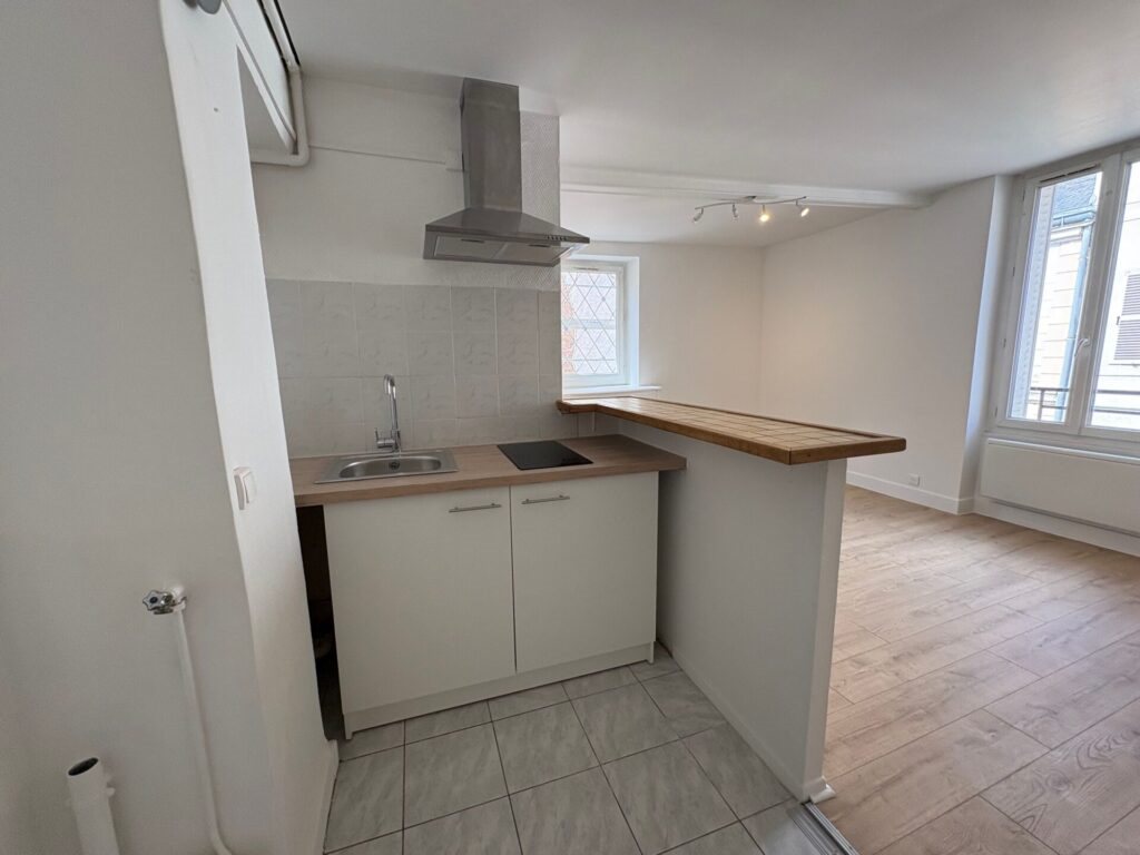 Appartement à louer, 22m², Corbeil-Essonnes