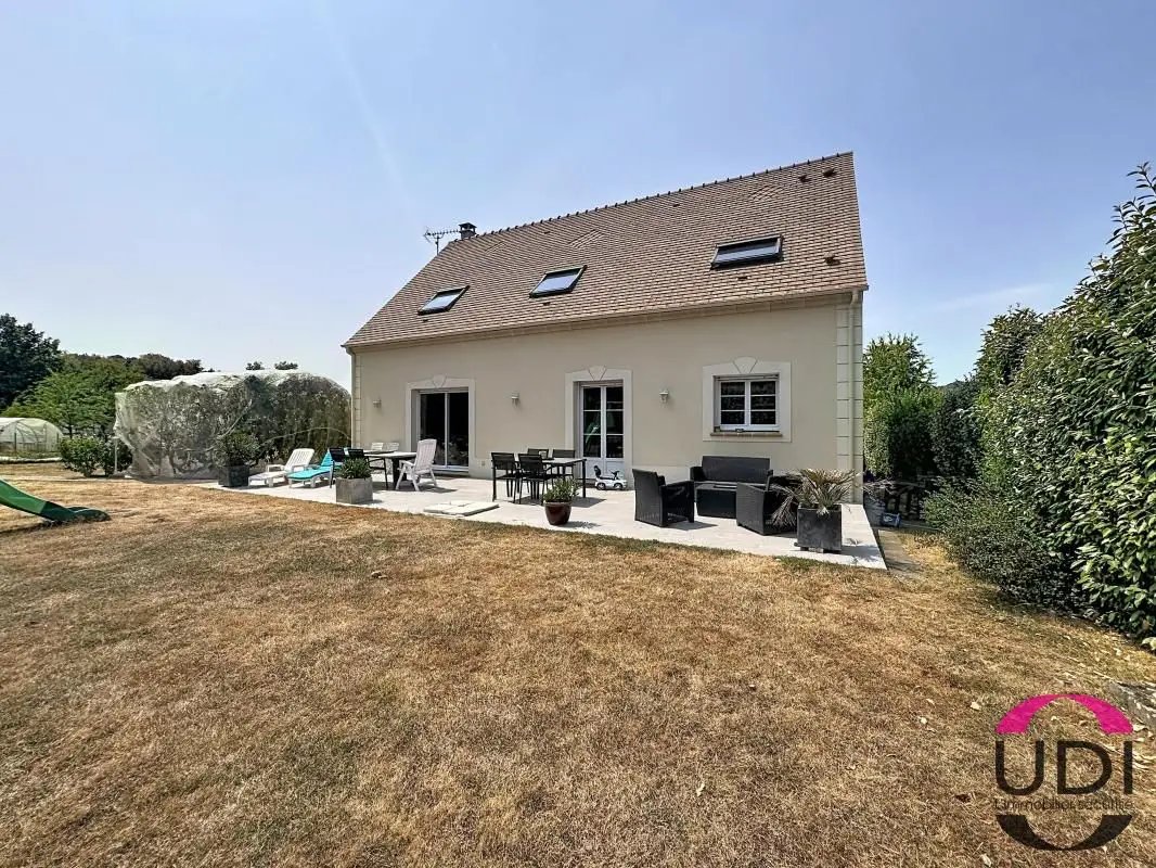 Maison à vendre, 170m², D'Huison-Longueville