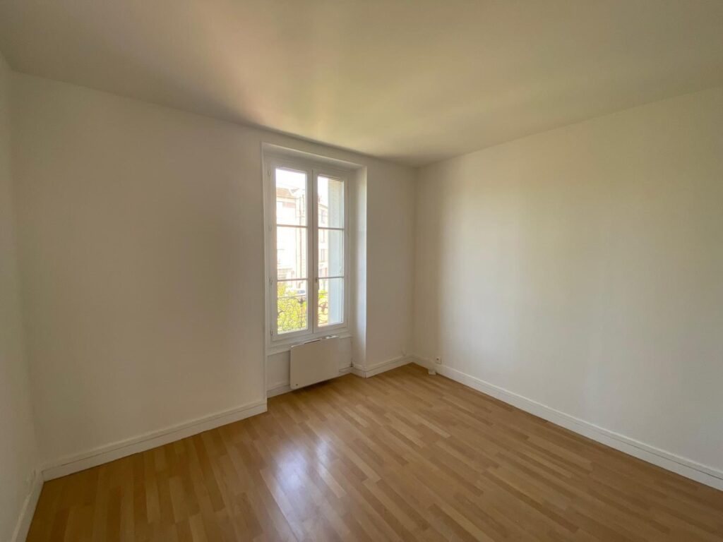 Appartement à louer, 47m², Corbeil-Essonnes