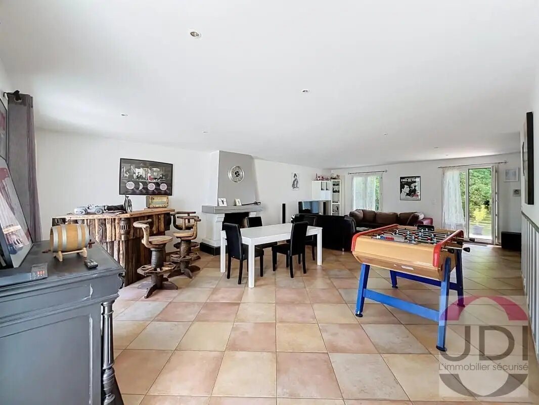 Maison à vendre, 150m², Mennecy