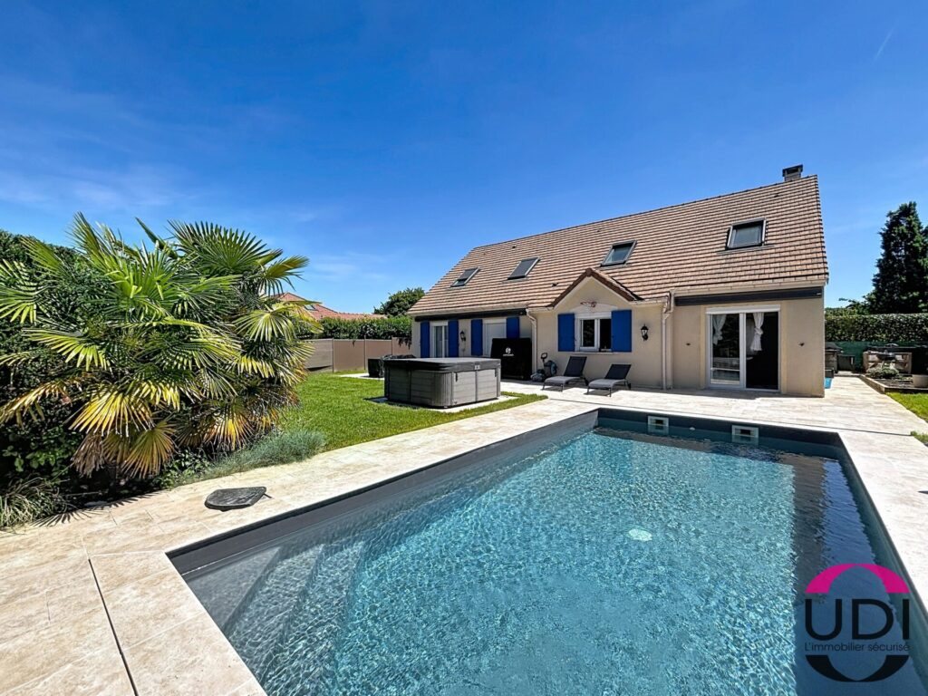 Maison à vendre, 157m², Ballancourt-sur-Essonne