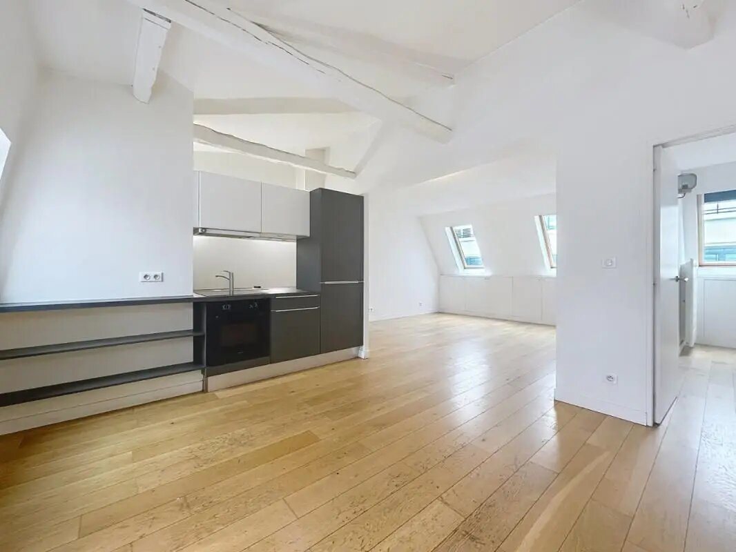 Appartement à louer, 56m², Paris 8ème